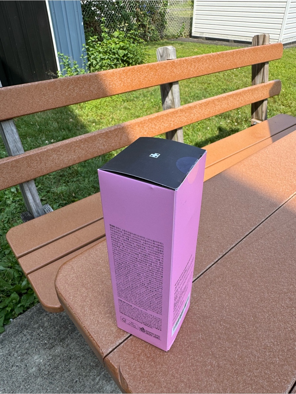 Medicube Rosemary PDRN Cooling Thickening Shampoo - Pink - Picture 2 of 2